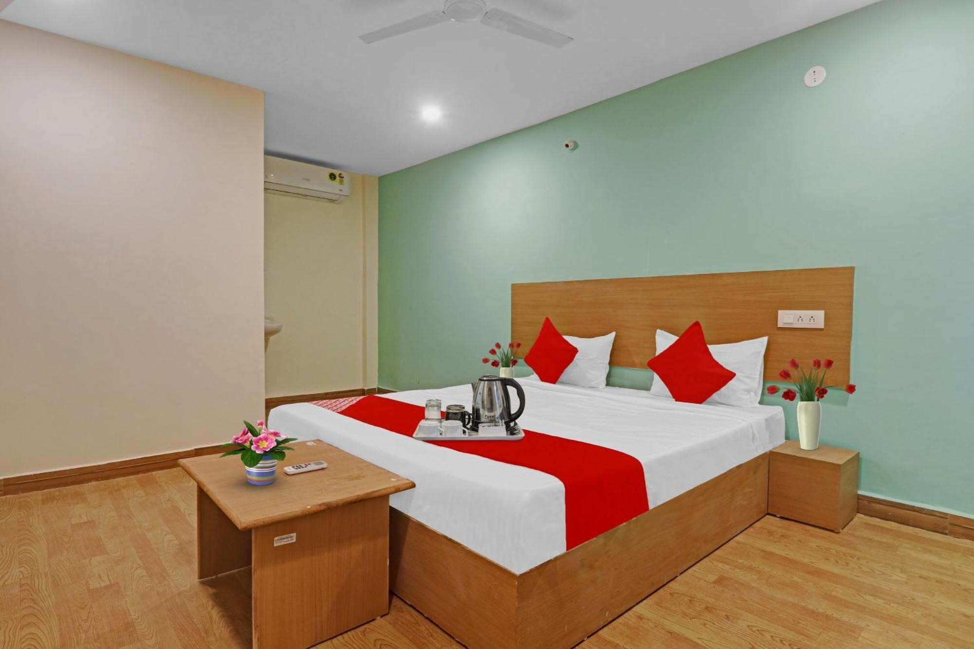 Hotel O Lavish Stay Hyderabad Exterior foto