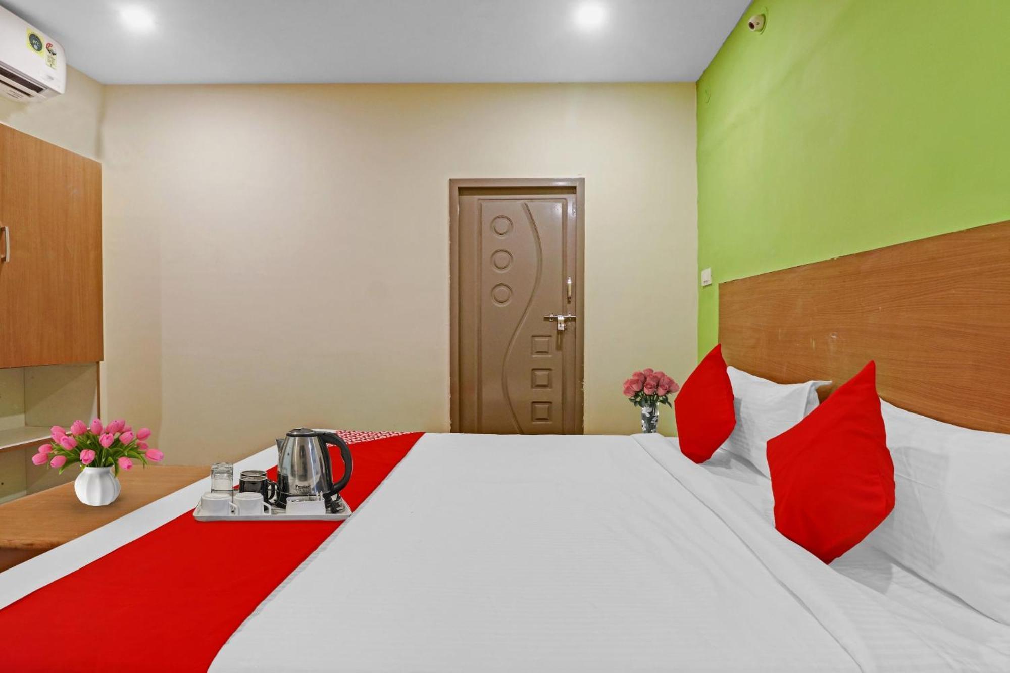 Hotel O Lavish Stay Hyderabad Exterior foto