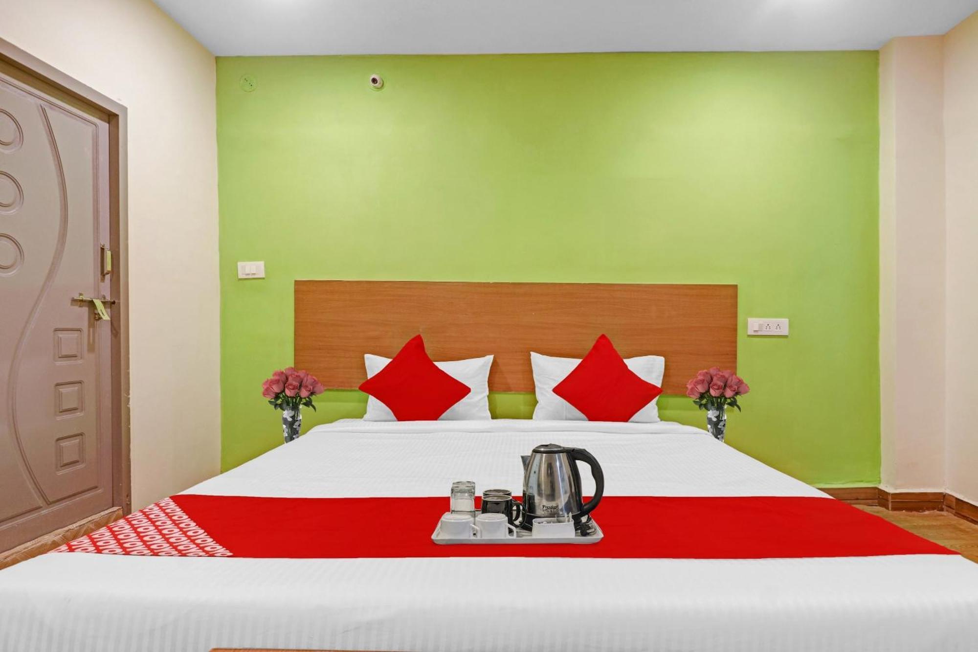 Hotel O Lavish Stay Hyderabad Exterior foto